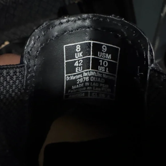 Dr. Martens Smooth Leather Platform Chelsea Boots 2976 - Picture 8 of 8